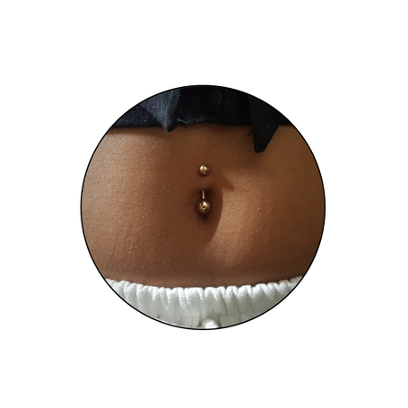 belly button piercing by Val the Impaler at manchester tattoo and piercing company